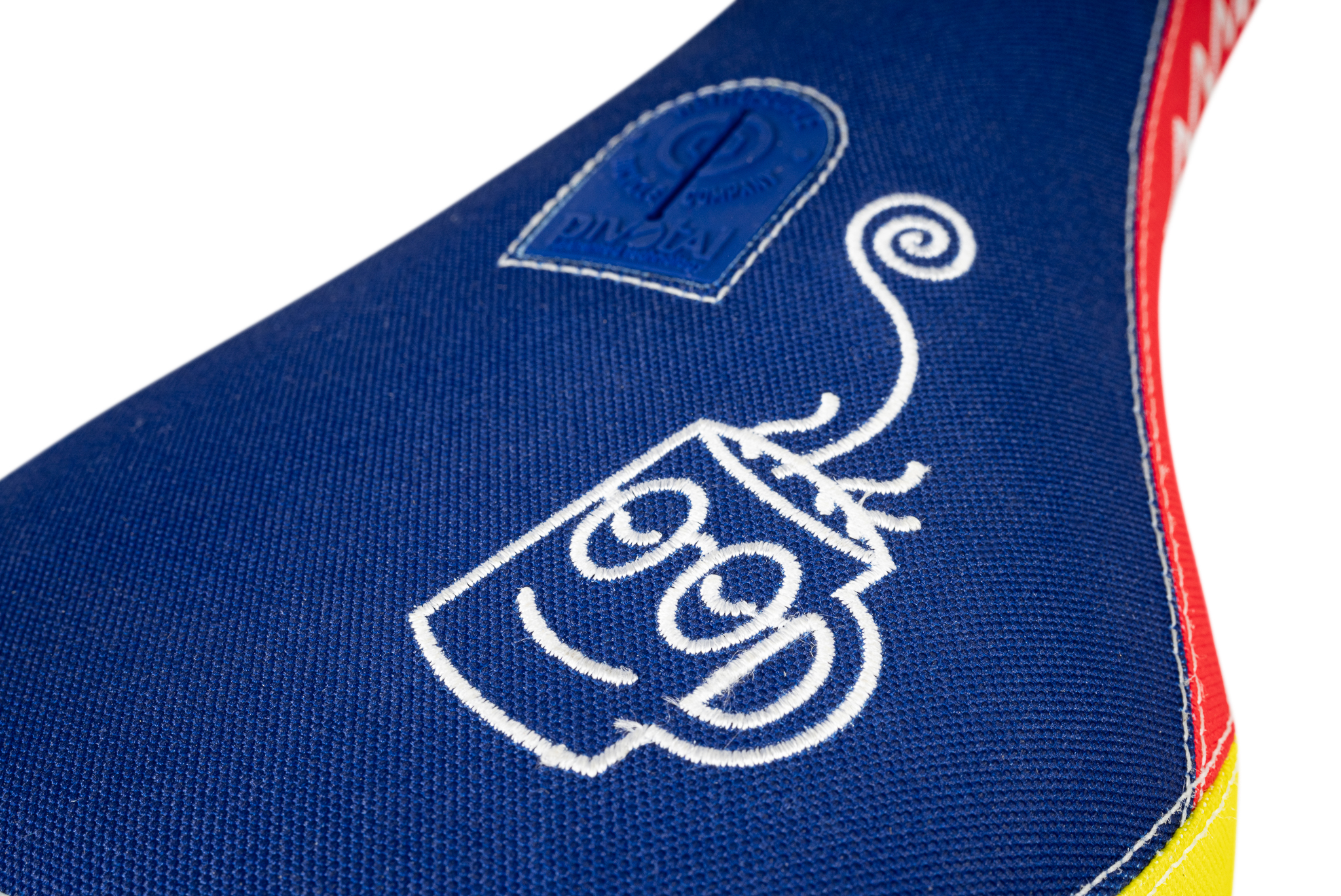 TEAM PIVOTAL SEAT – Dan Banks - WETHEPEOPLE - BMX専門のZEN